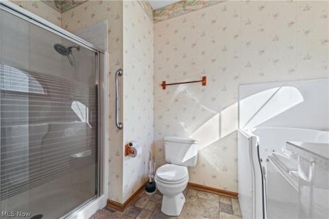 631 N Ridgecliff Street Tallmadge OH 44278