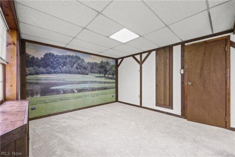 631 N Ridgecliff Street Tallmadge OH 44278
