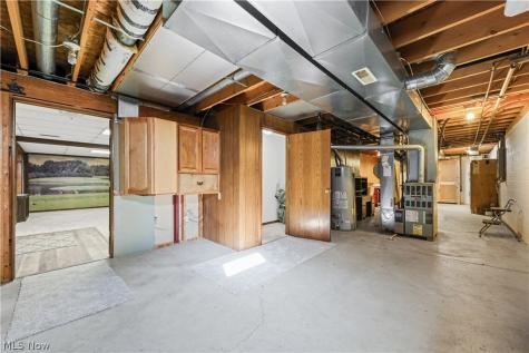 631 N Ridgecliff Street Tallmadge OH 44278