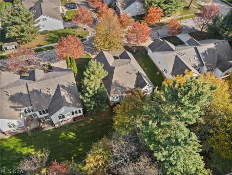 631 N Ridgecliff Street Tallmadge OH 44278
