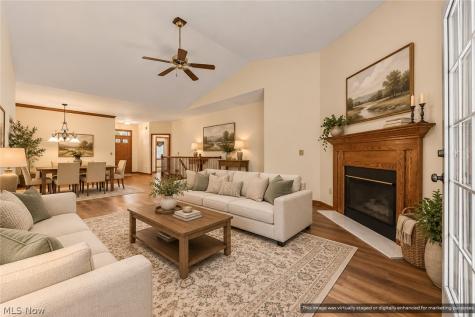 631 N Ridgecliff Street Tallmadge OH 44278