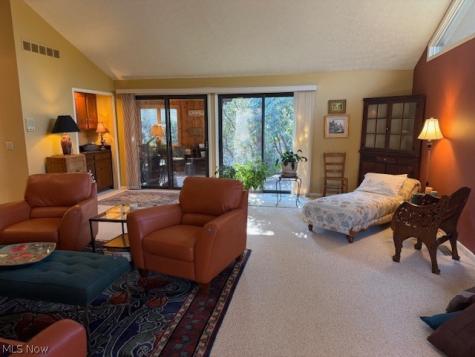 1938 Hemlock Drive Kent OH 44240