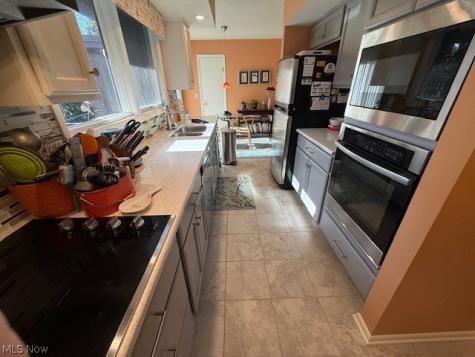 1938 Hemlock Drive Kent OH 44240