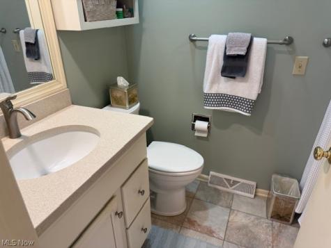 1938 Hemlock Drive Kent OH 44240