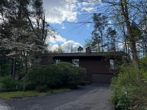 1938 Hemlock Drive Kent OH 44240