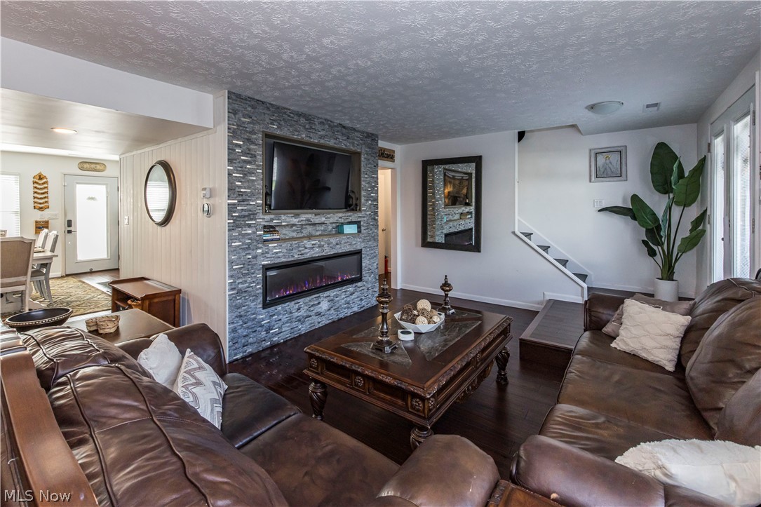 3631 Kenwood Drive Uniontown OH 44685