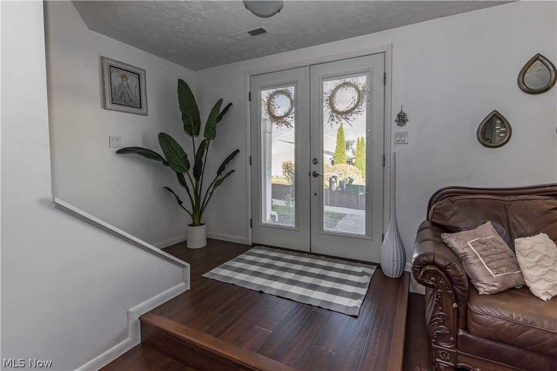 3631 Kenwood Drive Uniontown OH 44685