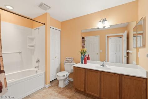 625 Crossings Circle Tallmadge OH 44278