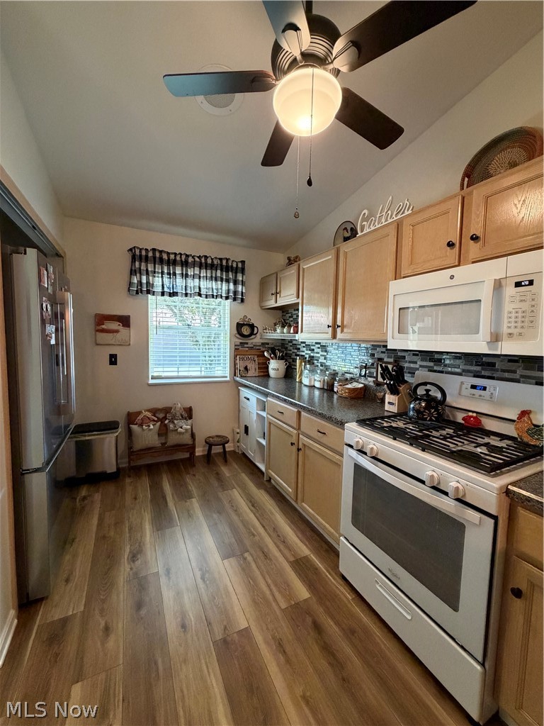 810 Nob Hill Drive Niles OH 44446