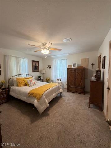 810 Nob Hill Drive Niles OH 44446