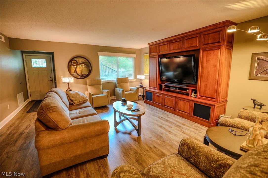 9010 Portage Pointe Drive Streetsboro OH 44241