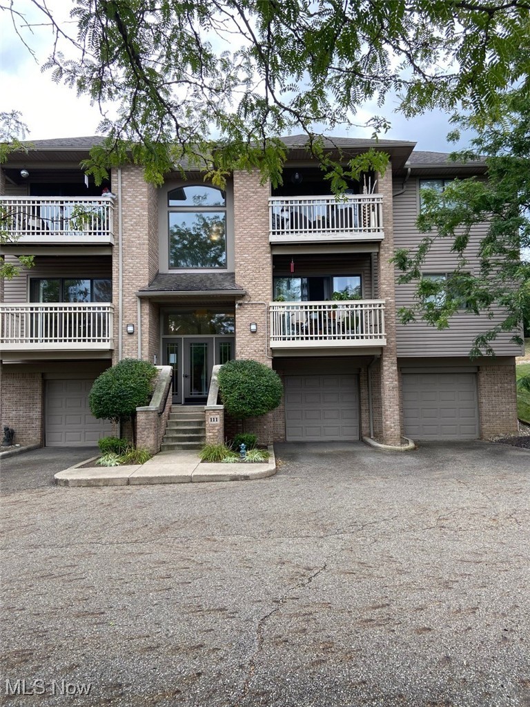 3800 Rosemont Boulevard Fairlawn OH 44333