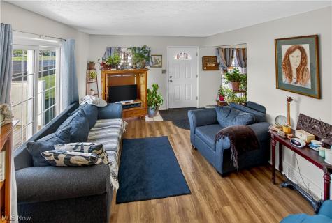 17522 Independence Court Brook Park OH 44142