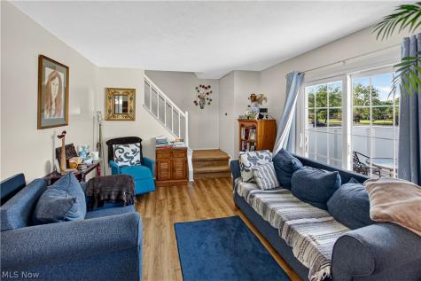 17522 Independence Court Brook Park OH 44142