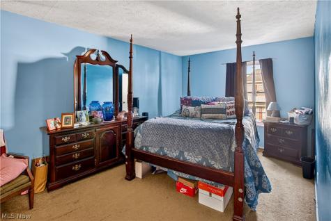17522 Independence Court Brook Park OH 44142
