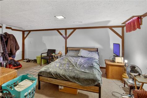 17522 Independence Court Brook Park OH 44142