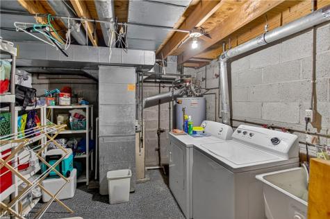 17522 Independence Court Brook Park OH 44142