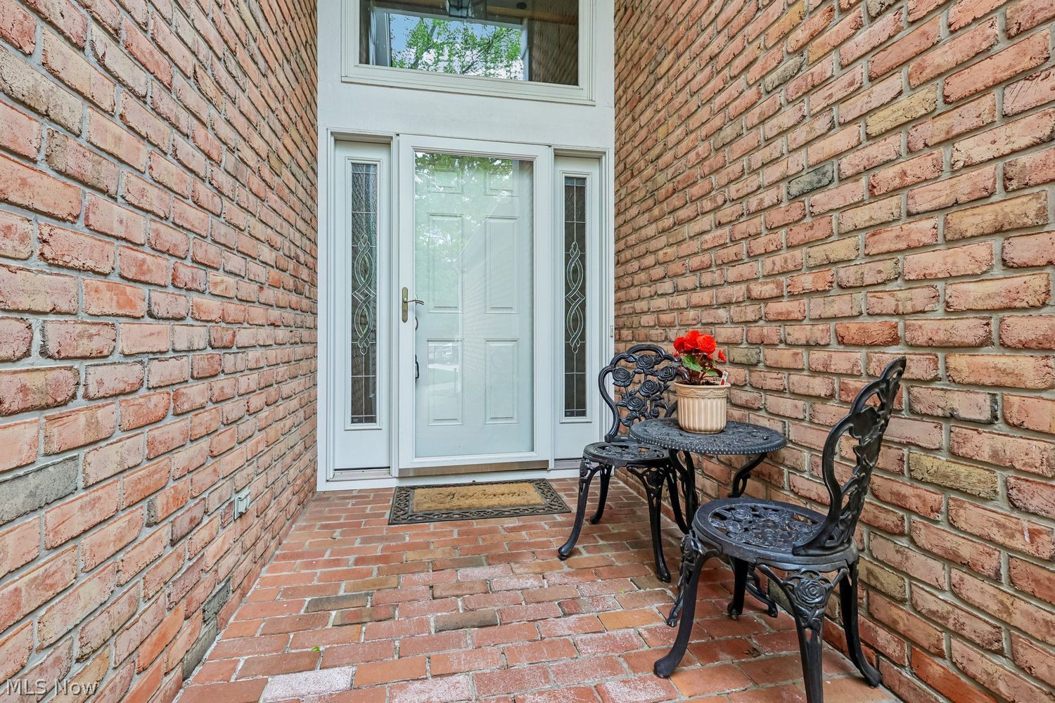 3567 Sparrow Pond Circle Bath OH 44333