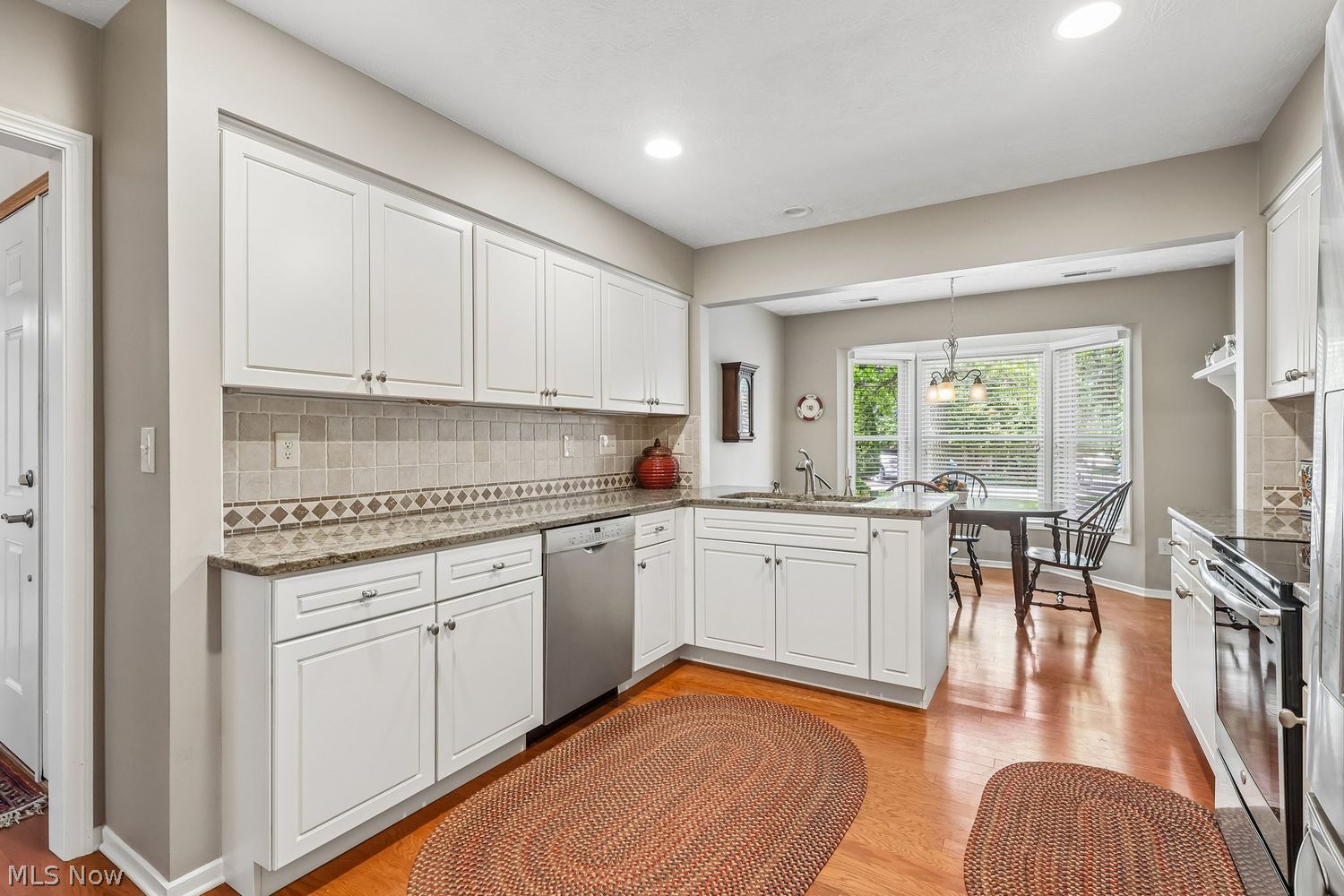 3567 Sparrow Pond Circle Bath OH 44333
