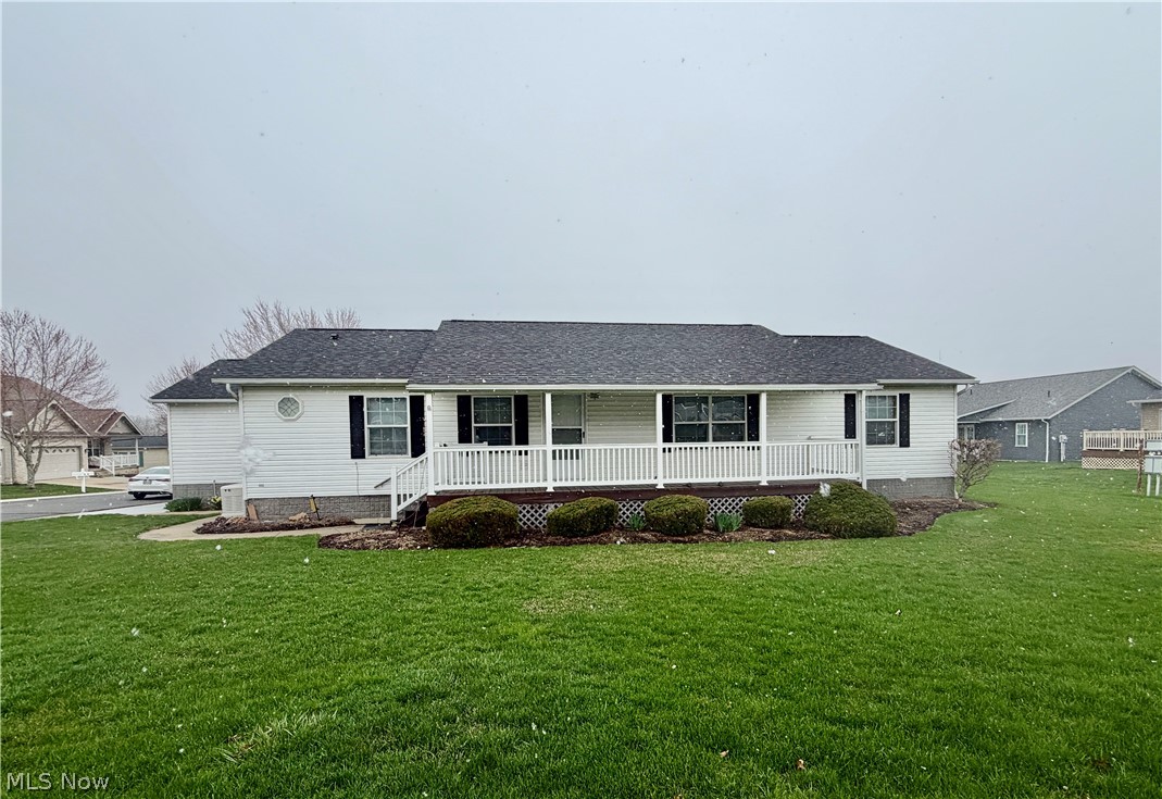 5665 Innkeeper Street SE Dennison OH 44621