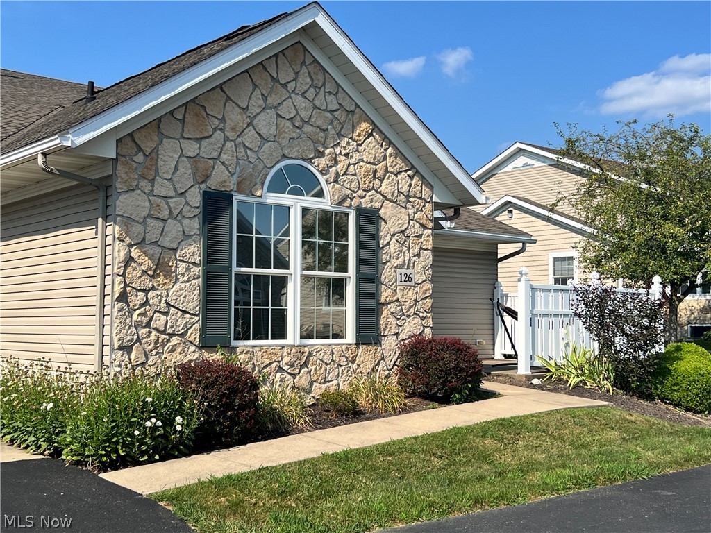 2447 Wetherington Ln #126 Lane Wooster OH 44691