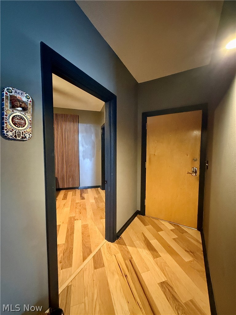 1237 Washington Avenue Cleveland OH 44113