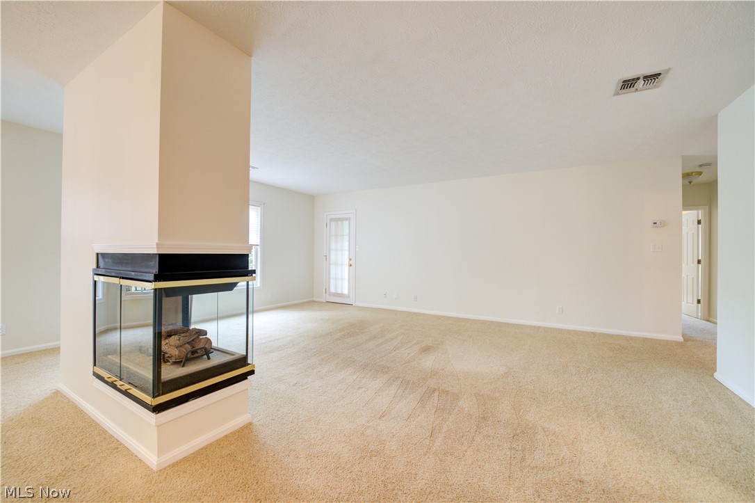 22481 Center Ridge Road Rocky River OH 44116