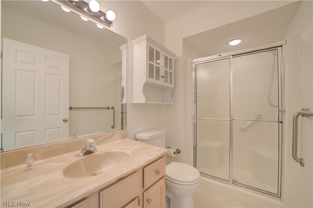 22481 Center Ridge Road Rocky River OH 44116