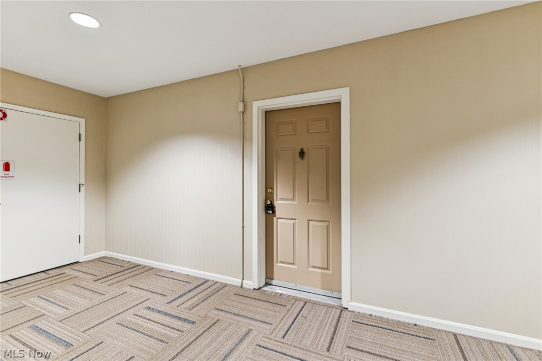 22481 Center Ridge Road Rocky River OH 44116