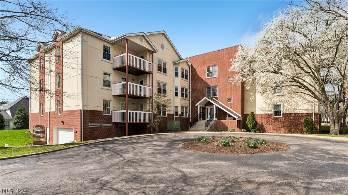 22481 Center Ridge Road Rocky River OH 44116