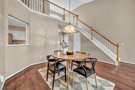 2747 Wyndgate Court Westlake OH 44145