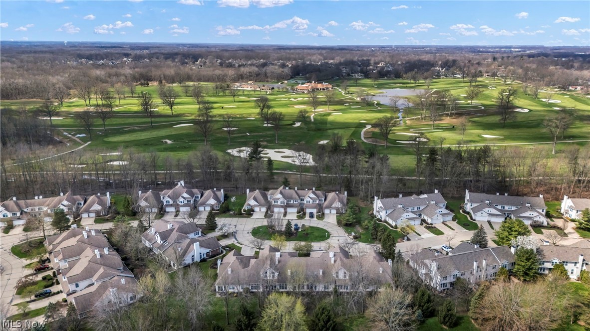 2747 Wyndgate Court Westlake OH 44145