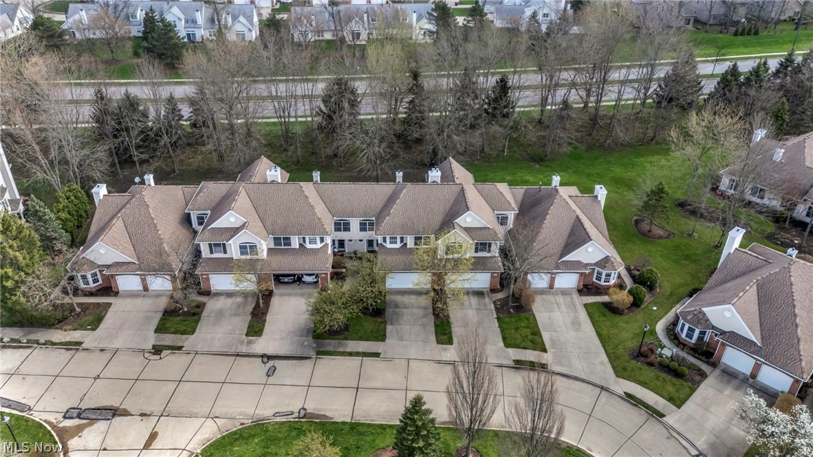 2747 Wyndgate Court Westlake OH 44145
