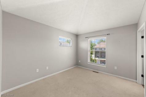 16 Grand View Drive Rocky River OH 44116