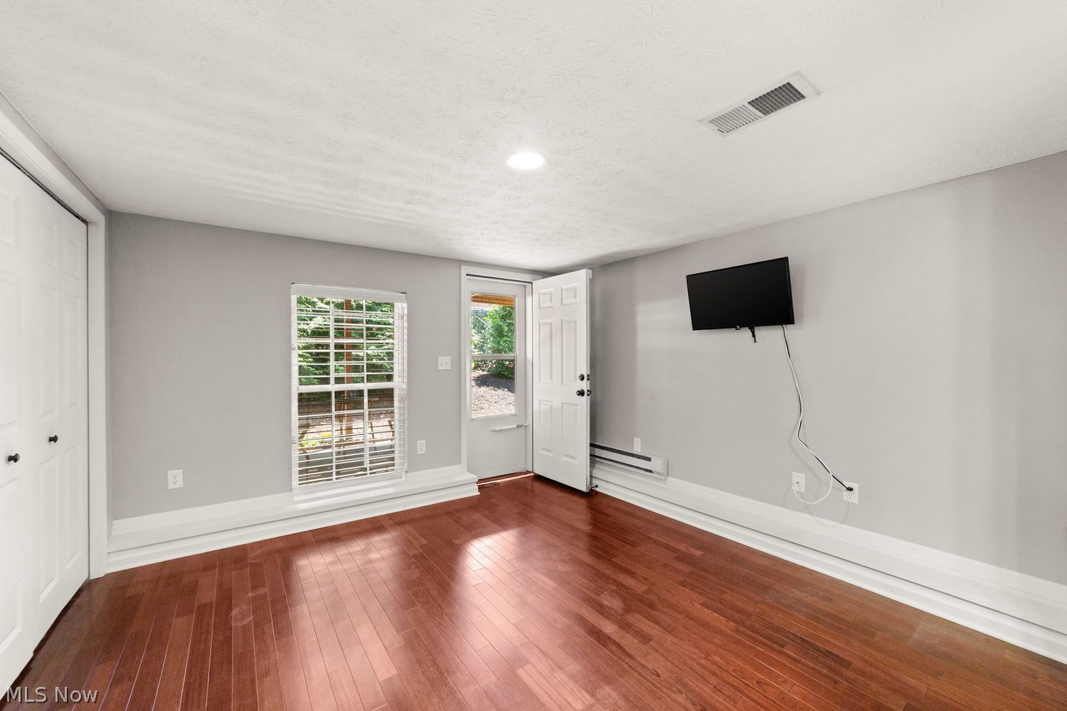 16 Grand View Drive Rocky River OH 44116