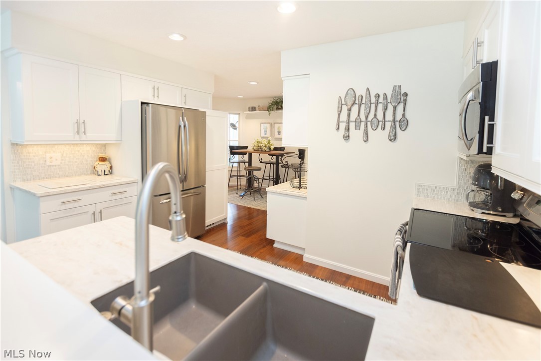 401 Bounty Way Avon Lake OH 44012
