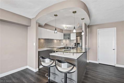 12550 Lake Avenue Lakewood OH 44107