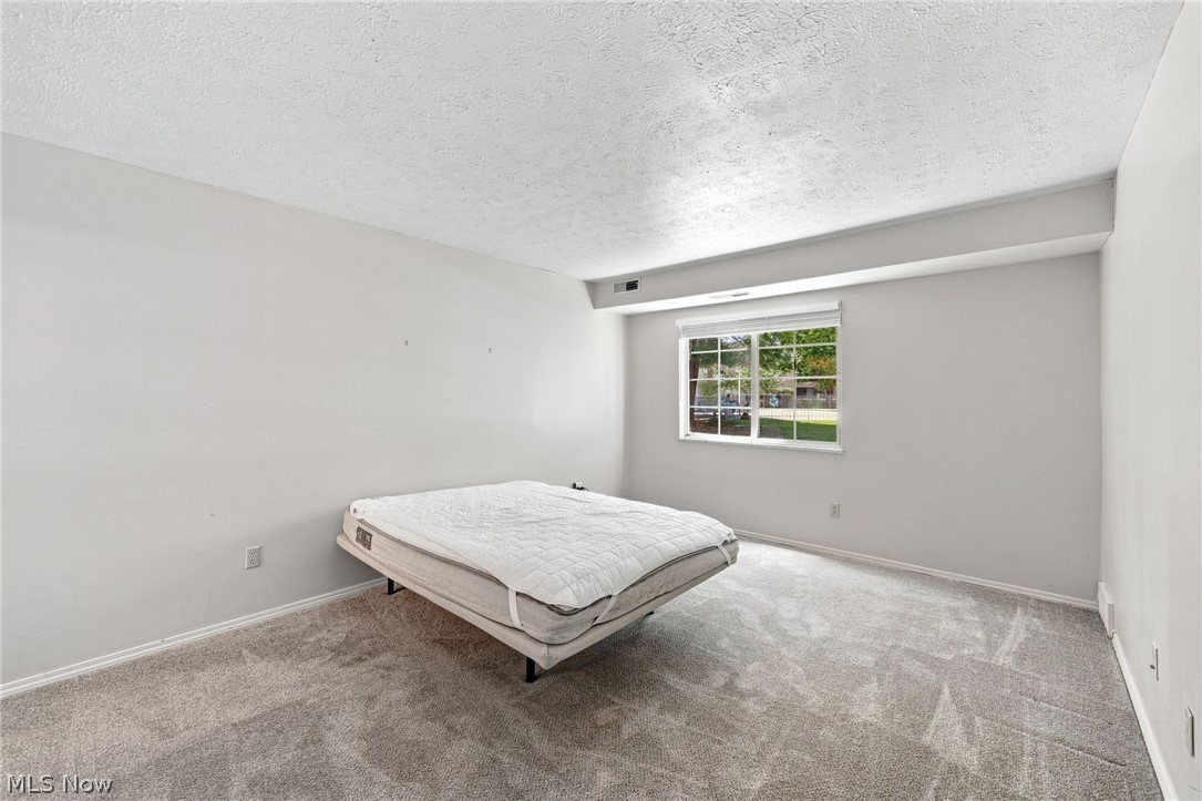 2820 N Bay Drive Westlake OH 44145