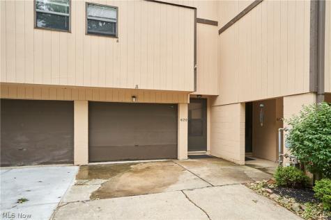 620 James Avenue Cuyahoga Falls OH 44221