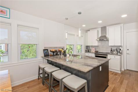 2577 Overlook Road Cleveland Heights OH 44106