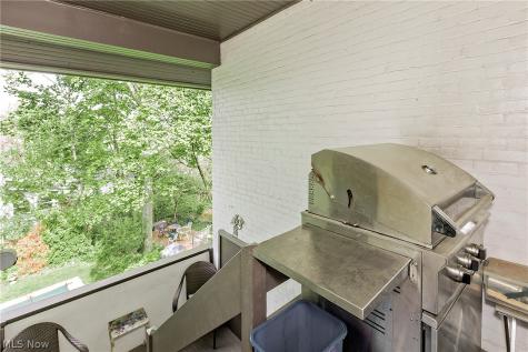 2577 Overlook Road Cleveland Heights OH 44106