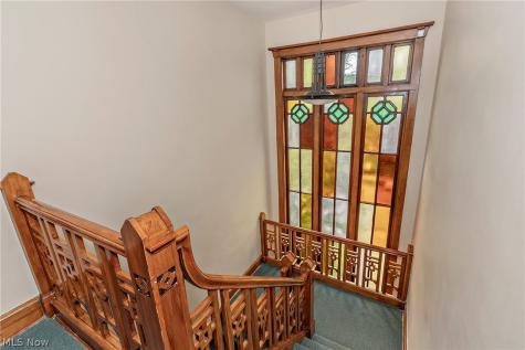 2577 Overlook Road Cleveland Heights OH 44106