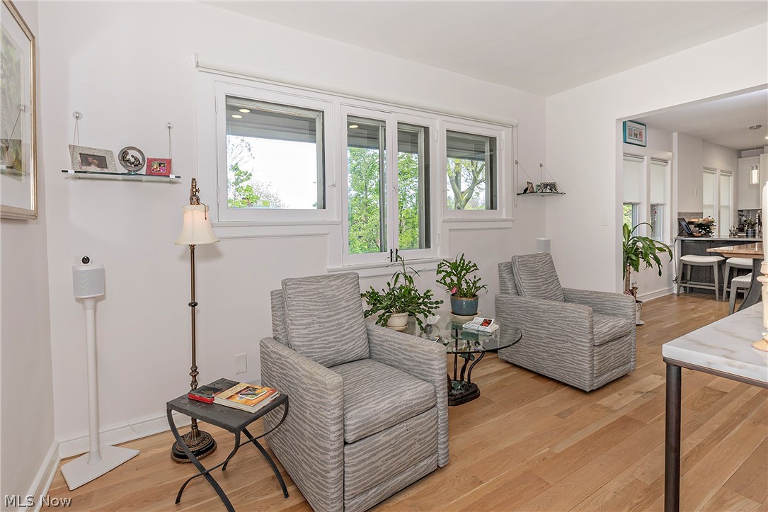 2577 Overlook Road Cleveland Heights OH 44106