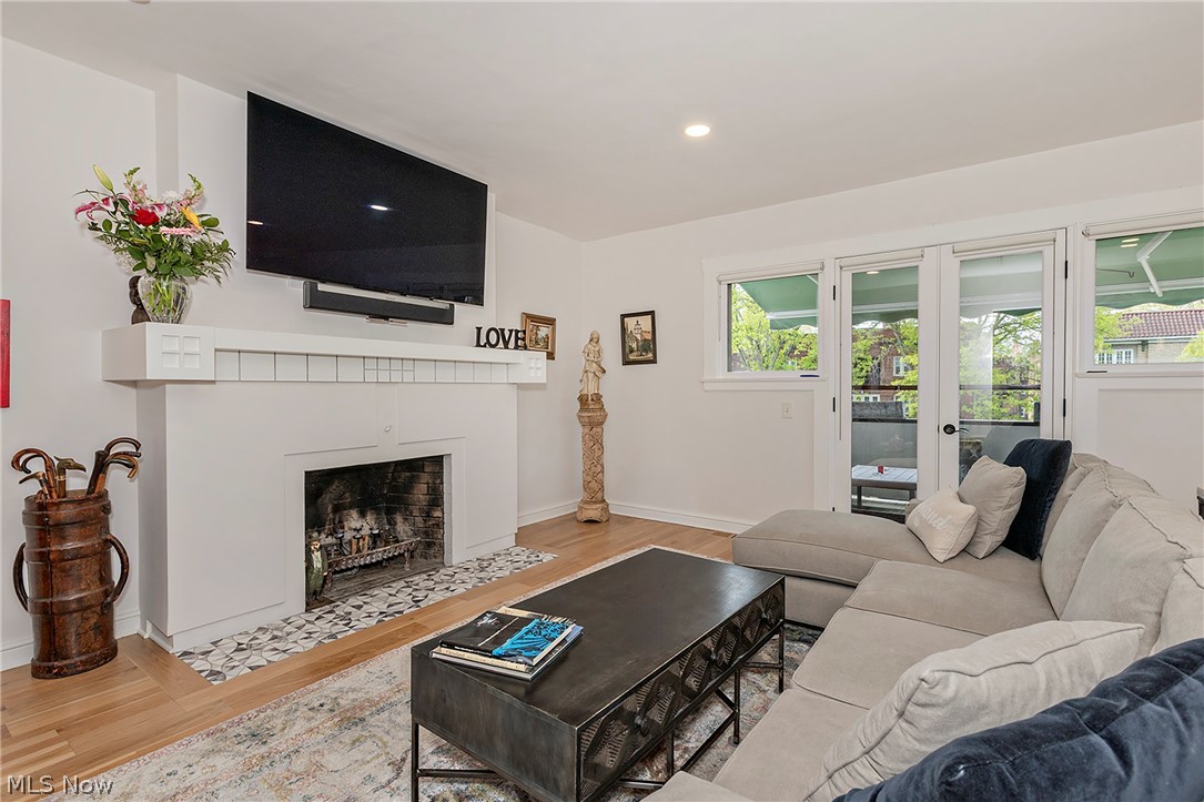2577 Overlook Road Cleveland Heights OH 44106