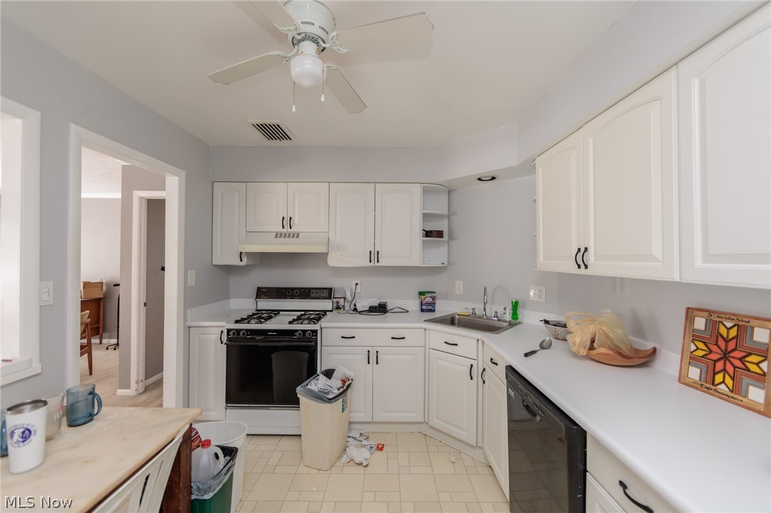 2202 Acacia Park Drive Lyndhurst OH 44124