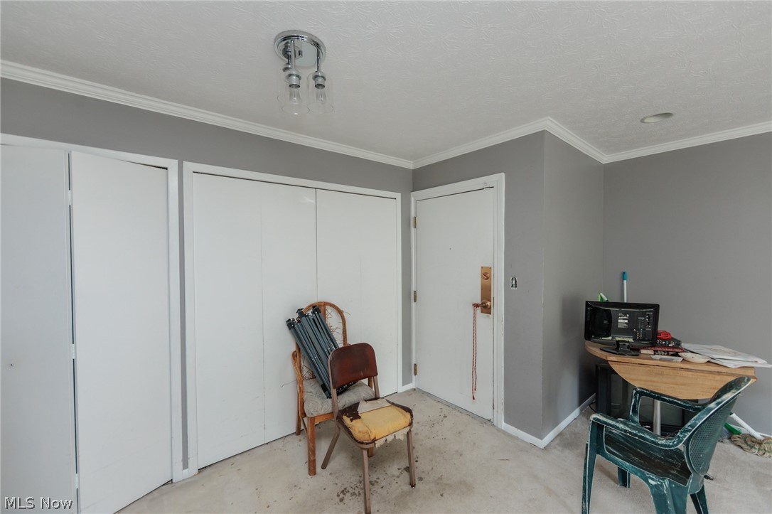 2202 Acacia Park Drive Lyndhurst OH 44124