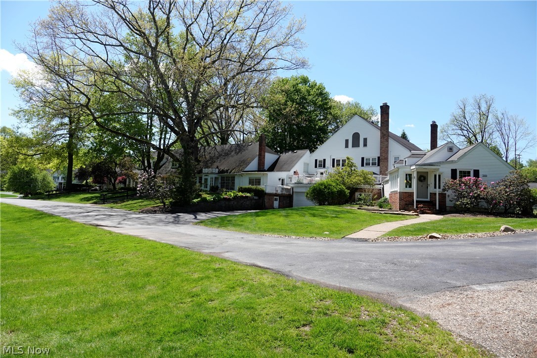 14661 Hillbrook Lane N Chagrin Falls OH 44022