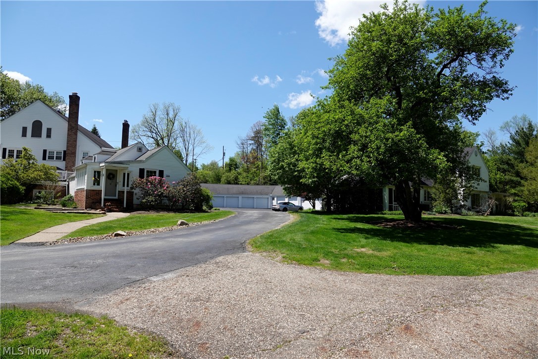 14661 Hillbrook Lane N Chagrin Falls OH 44022