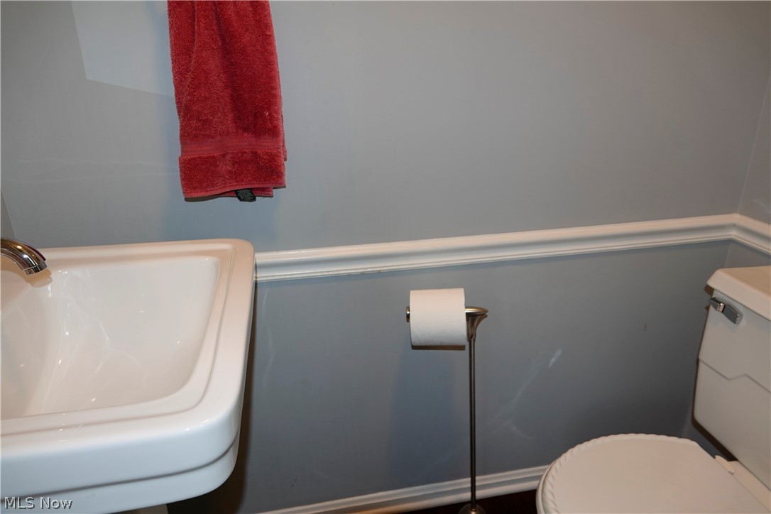 14661 Hillbrook Lane N Chagrin Falls OH 44022