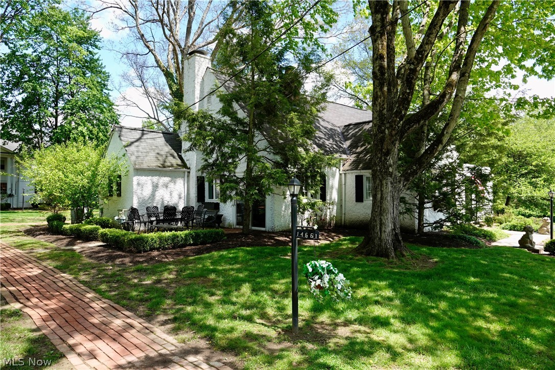 14661 Hillbrook Lane N Chagrin Falls OH 44022